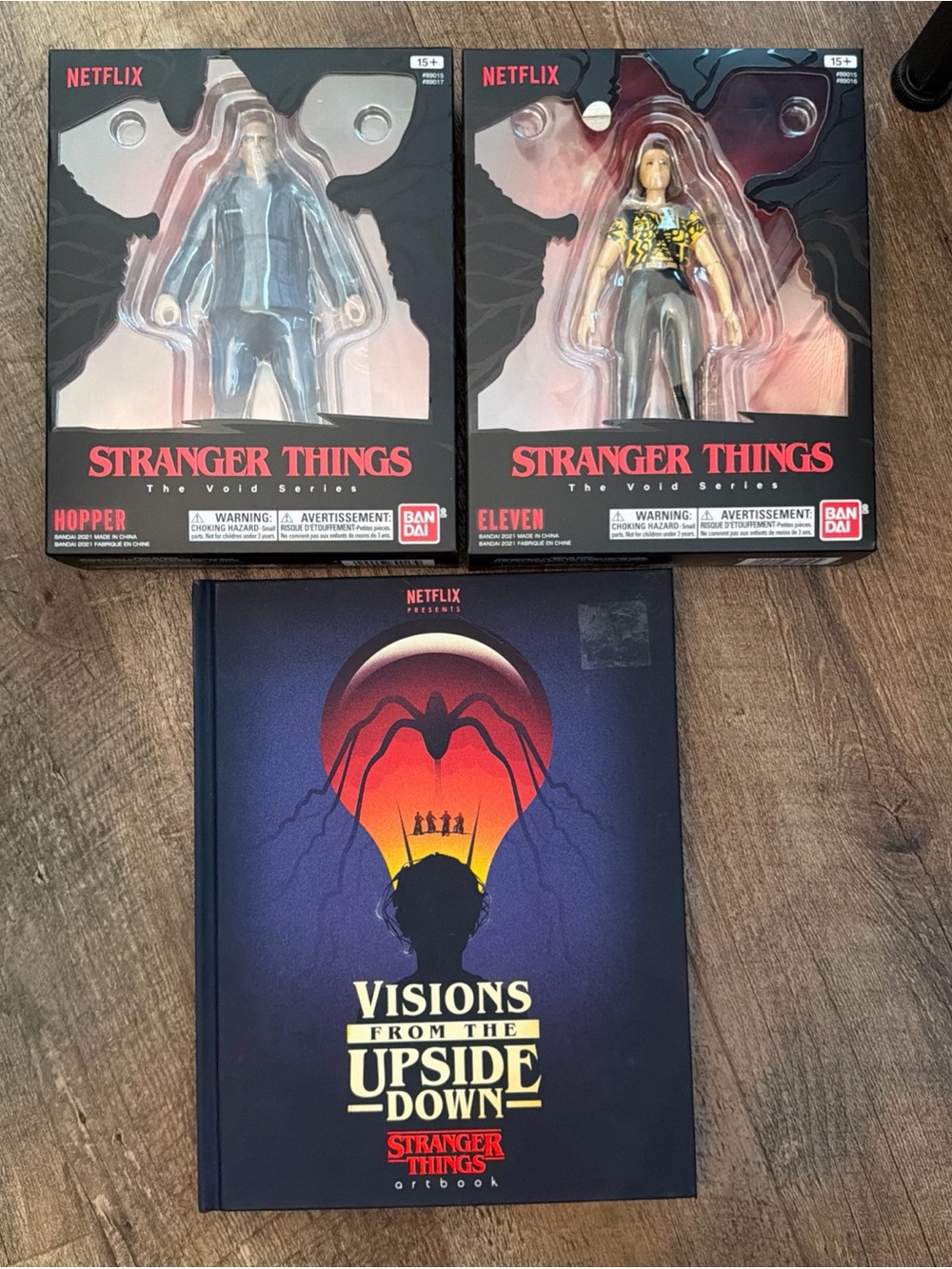 Stranger Things 6in Eleven Hopper Figure Netflix Collection + Visions Book New!